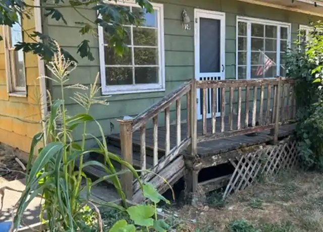 Property at 119 Speer Ln Unit 119, Elkton, OR, 97436, 1 bed, 1 bath, [object Object]