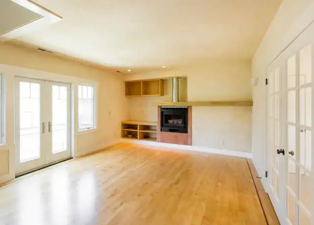 Property at 6449 Benvenue Ave Unit 6449-A, Oakland, CA, 94618, 1 bed, 1 bath, [object Object]