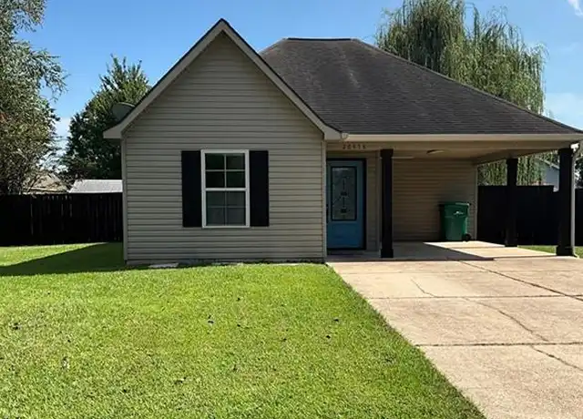 Property at 28478 Holiday Dr, Ponchatoula, LA, 70454, 3 beds, 2 baths, [object Object]