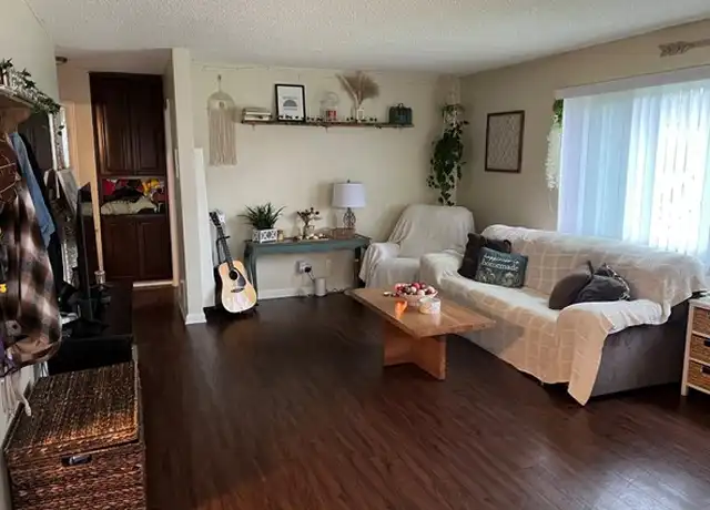 Property at 221 N San Gabriel Ave Unit A, Azusa, CA, 91702, 2 beds, 1 bath, [object Object]