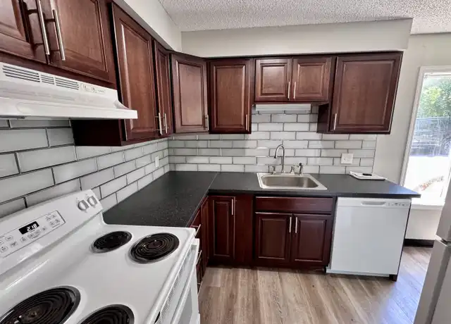 Property at 340 NE 100th Ave Unit A, Portland, OR, 97220, 2 beds, 1 bath, [object Object]