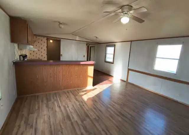 Property at 729 Cactus Ln Unit 32-MH, San Angelo, TX, 76903, 2 beds, 2 baths, [object Object]