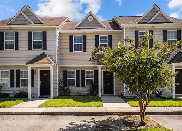 Property at 205 Lanieve Ct, Hubert, NC, 28539, 2 beds, 2.5 baths, [object Object]