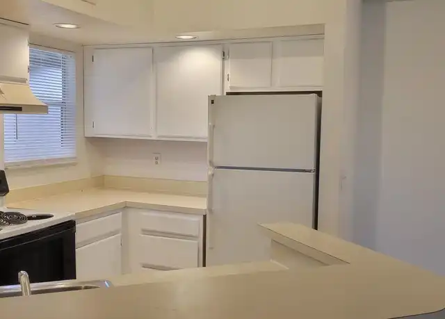 Property at 5725 Gatlin Ave #321, Orlando, FL, 32822, 2 beds, 2 baths, [object Object]