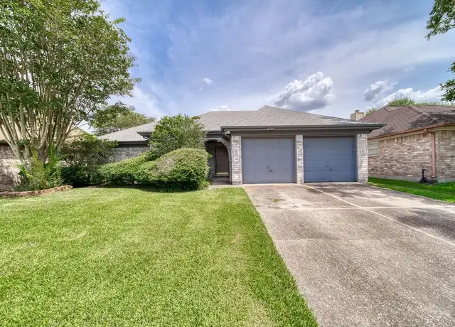 Property at 4735 Cavern Dr, Friendswood, TX, 77546, 3 beds, 2 baths, [object Object]