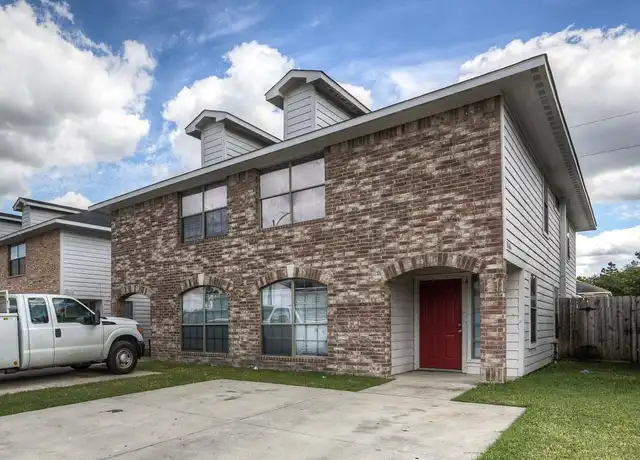 Property at 10602 Pine Landing Dr Unit A, Houston, TX, 77088, 4 beds, 3 baths, [object Object]