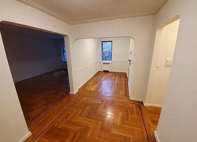 Property at 160 Bennett Ave, New York, NY, 10040, 1 bed, 1 bath, [object Object]