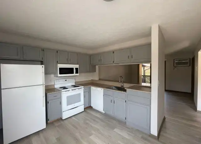 Property at 5030 E Riverside Blvd Apt 22, Loves Park, IL, 61111, 2 beds, 1 bath, [object Object]