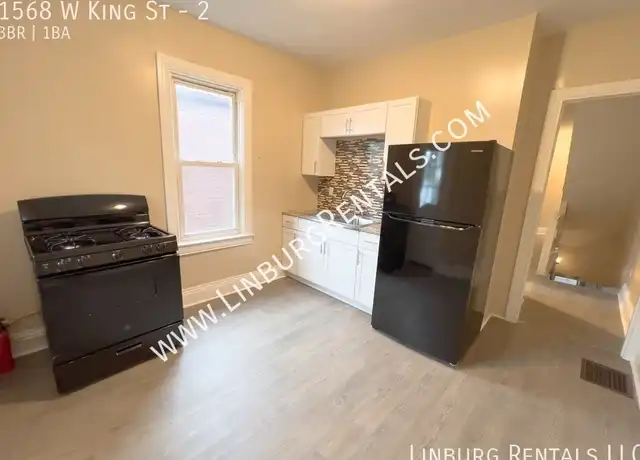 Property at 1568 W King St Unit 2, West York, PA, 17404, 3 beds, 1 bath, [object Object]