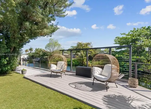 Property at 11430 SW 52nd Ter, Miami, FL, 33165, 4 beds, 3 baths, [object Object]