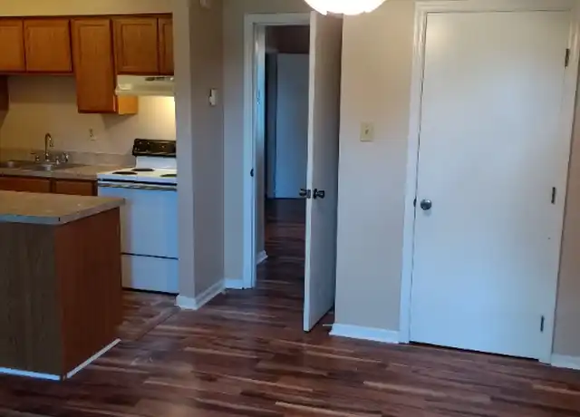 Property at 1310 Louisville Rd #90, Frankfort, KY, 40601, 1 bed, 1 bath, [object Object]