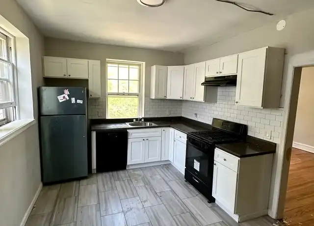 Property at 104 N Lansdowne Ave Unit 08, Lansdowne, PA, 19050, 2 beds, 1 bath, [object Object]