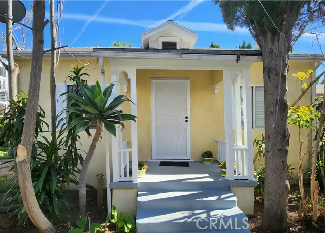 Property at 5622 Elmer Ave, North Hollywood, CA, 91601, 2 beds, 1.5 baths, [object Object]