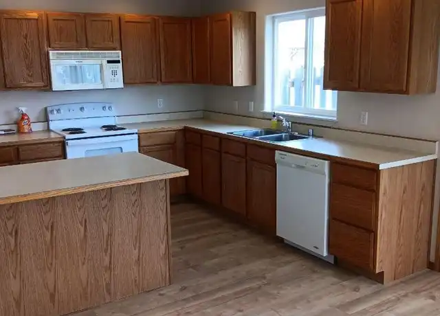 Property at 1997 Greatview Dr, Kalispell, MT, 59901, 3 beds, 2 baths, [object Object]