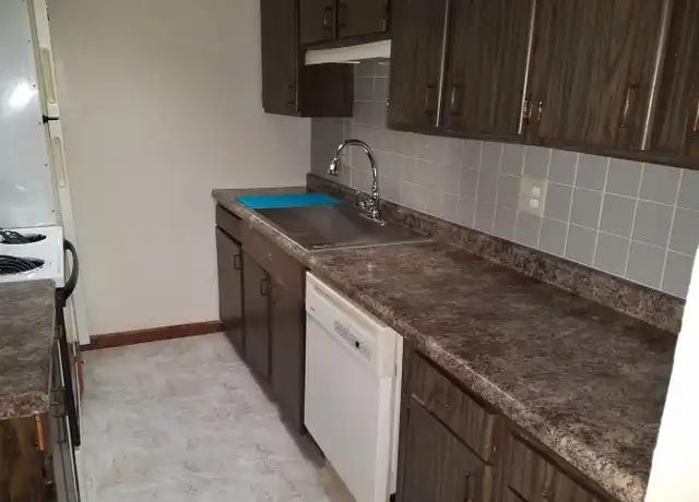 Property at 4880 Springfield St, Dayton, OH, 45431, 1 bed, 1 bath, [object Object]