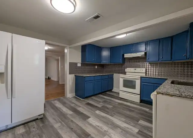 Property at 1017 England St NE Unit A, Huntsville, AL, 35801, 2 beds, 1 bath, [object Object]