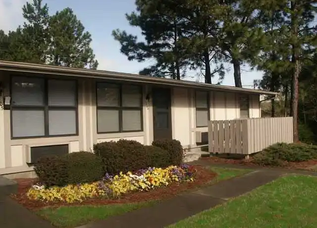 Property at Ketwood Apartments - 2224 Ketwood Pl, Kettering, OH, 45420, 1-3 bed, 1-2 bath, [object Object]