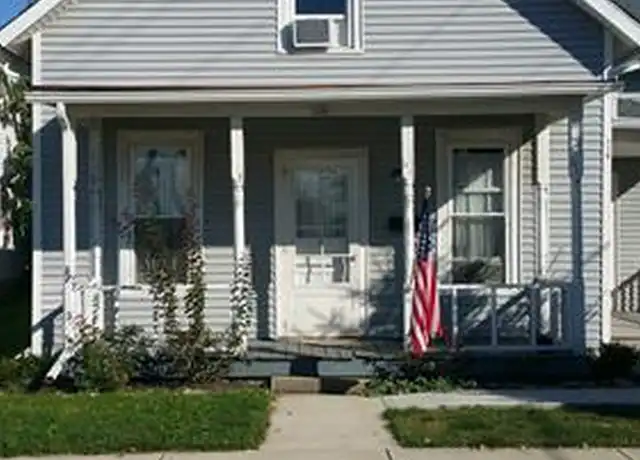 Property at 118 W Buckeye Ave Unit 1, Ada, OH, 45810, 3 beds, 1 bath, [object Object]