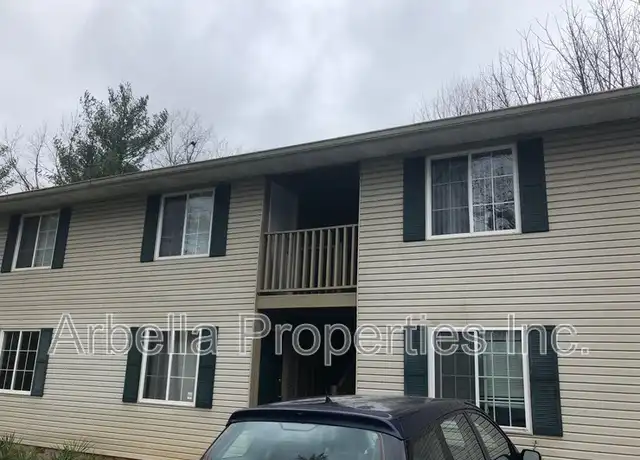 Property at 103 Beech St #14, Johnson City, TN, 37604, 2 beds, 1 bath, [object Object]