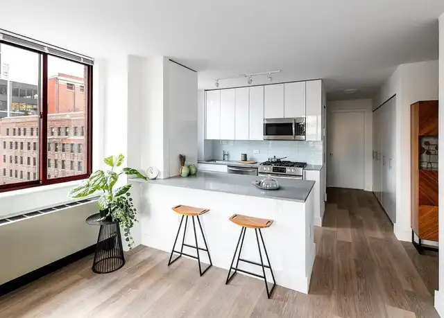 Property at 444 W 35th St Unit 3A, New York, NY, 10001, 2 beds, 1 bath, [object Object]