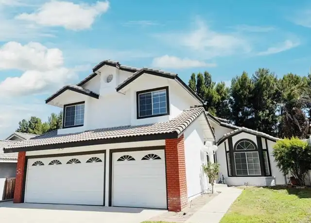 Property at 3261 Mountainside Dr, Corona, CA, 92882, 4 beds, 2.5 baths, [object Object]