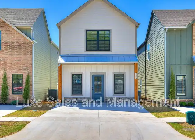 Property at 604 W 2nd St Unit 100, Edmond, OK, 73003, 3 beds, 2.5 baths, [object Object]