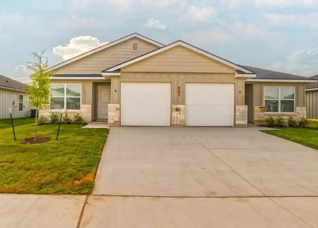 Property at 907 East Avenue A Unit A, Temple, TX, 76501, 3 beds, 2 baths, [object Object]
