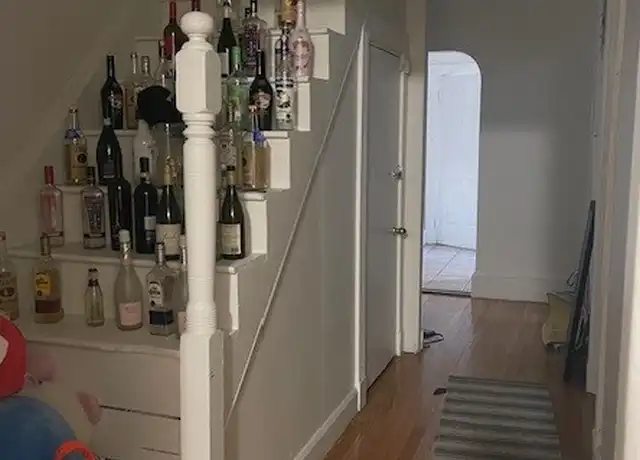 Property at 186 Naples Rd Unit 1, Brookline, MA, 02446, 3 beds, 1 bath, [object Object]