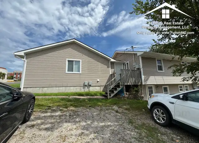 Property at 105 E 3rd St, Fulton, MO, 65251, 3 beds, 2 baths, [object Object]