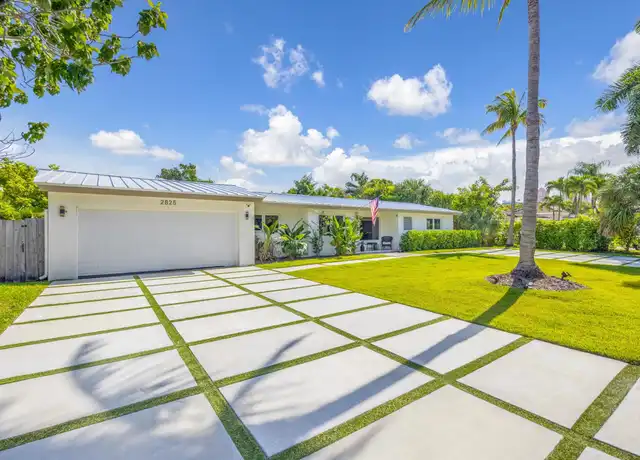 Property at 2825 NE 22nd St, Fort Lauderdale, FL, 33305, 3 beds, 2 baths, [object Object]