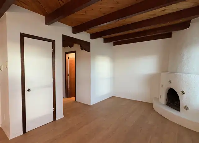 Property at 2720 Galisteo Ct Unit 5, Santa Fe, NM, 87505, 1 bed, 1 bath, [object Object]
