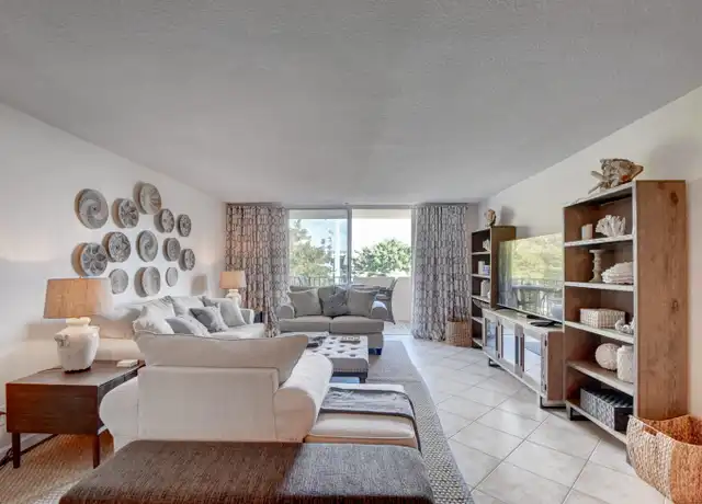 Property at 1000 Spanish River Rd Unit 4J, Boca Raton, FL, 33432, 2 beds, 2 baths, [object Object]