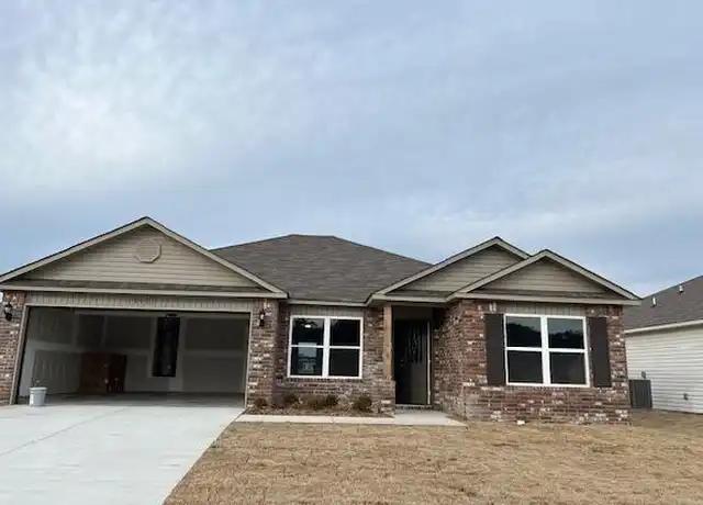 Property at 10501 Lori Kaye Dr, Maumelle, AR, 72113, 4 beds, 2 baths, [object Object]