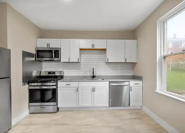 Property at 313 Kambach St Unit 1, Pittsburgh, PA, 15211, 1 bed, 1 bath, [object Object]