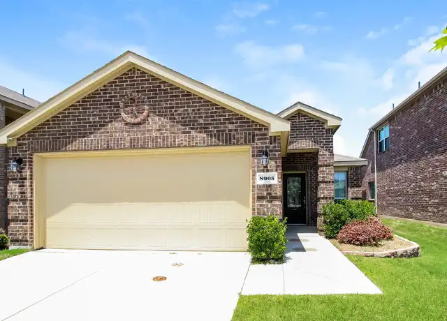Property at 8905 Tenderfoot Ln, Aubrey, TX, 76227, 3 beds, 2 baths, [object Object]