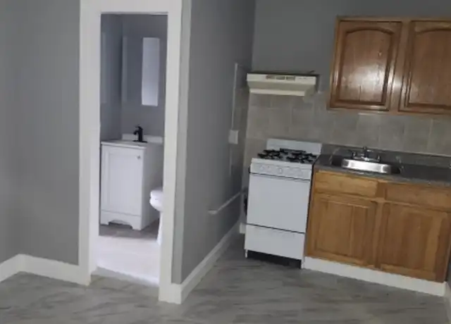 Property at 817 Summer Ave, Newark, NJ, 07104, 2 beds, 1 bath, [object Object]