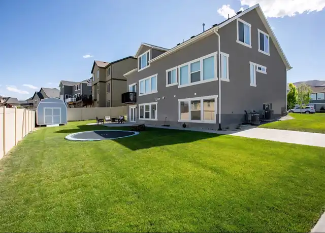Property at 2832 S Fox Pointe Dr, Saratoga Springs, UT, 84045, 2 beds, 2 baths, [object Object]