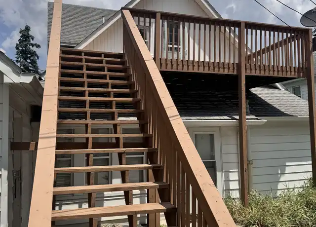 Property at 751 E Jefferson St Unit 2, Franklin, IN, 46131, 2 beds, 1 bath, [object Object]