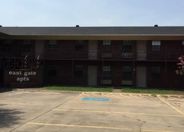 Property at 500 E K St Unit 8, Russellville, AR, 72801, 2 beds, 1 bath, [object Object]