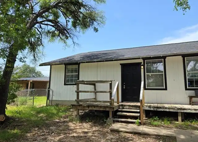 Property at 7394 Cottonwood Creek Rd, Fort Worth, TX, 76135, 2 beds, 1 bath, [object Object]
