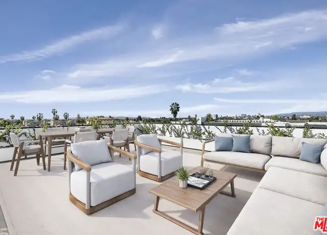 Property at 521 N Gramercy Pl Unit 303, Los Angeles, CA, 90004, 1 bed, 1 bath, [object Object]