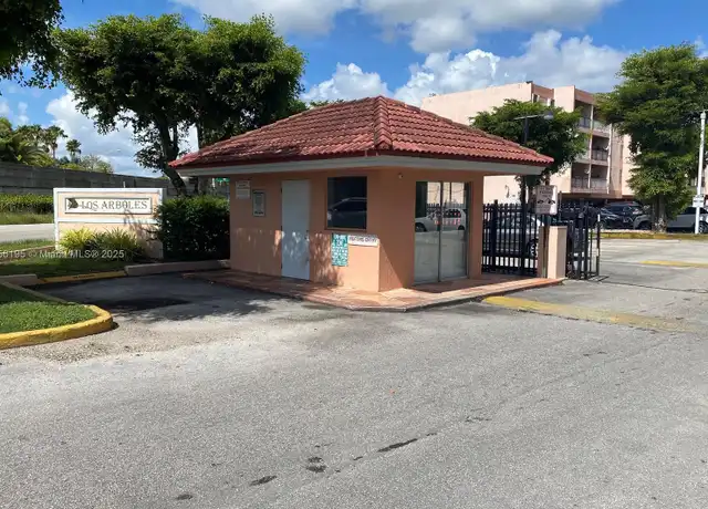 Property at 1900 W 68th St Unit G401, Hialeah, FL, 33014, 2 beds, 2 baths, [object Object]