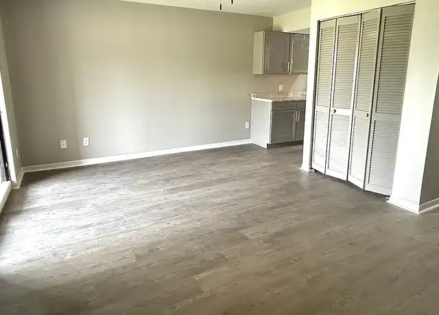 Property at Willow Trace Apartments - 1490 Green St, Valdosta, GA, 31601, 2 beds, 1.5 baths, [object Object]