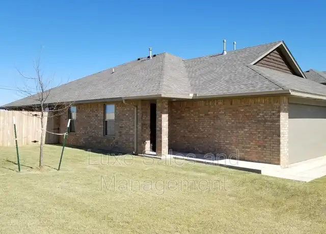 Property at 8815 SW 45th St, Oklahoma City, OK, 73179, 3 beds, 2 baths, [object Object]