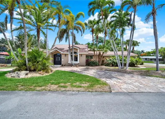 Property at 7405 SW 134th St Unit n/a, Miami, FL, 33156, 3 beds, 2 baths, [object Object]