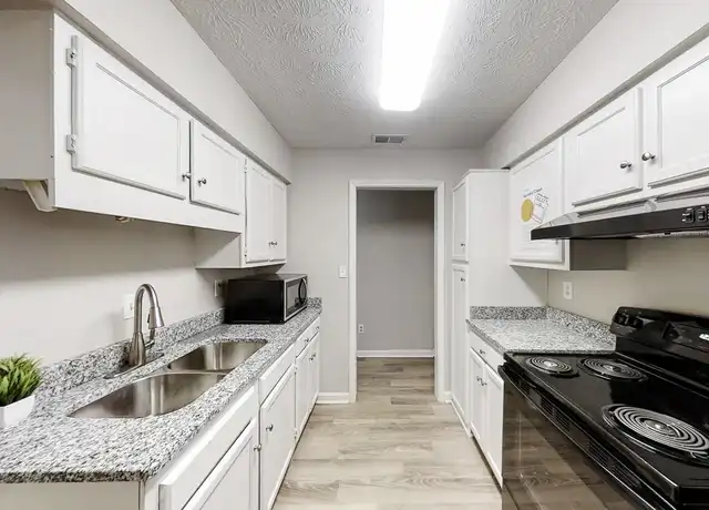 Property at 6570 Wild Turkey Trl, Riverdale, GA, 30296, 1 bed, 1 bath, [object Object]