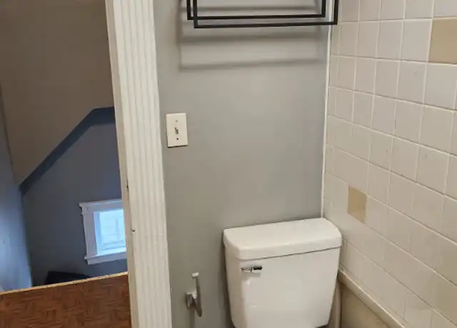 Property at 560 W 17th St, Erie, PA, 16502, 4 beds, 1 bath, [object Object]
