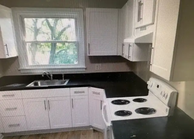 Property at 225 W Areba Ave Unit C, Hershey, PA, 17033, 1 bed, 1 bath, [object Object]