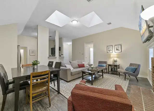 Property at 1104 Cypress Ln Unit 1C, DeSoto, TX, 75115, 6 beds, 2 baths, [object Object]