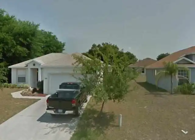 Property at 249 E Idlewild Ave, Eustis, FL, 32726, 3 beds, 2 baths, [object Object]